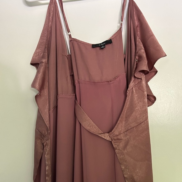 Lulu’s Mauve, long satin align dress - Picture 13 of 16